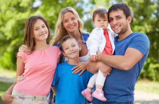 Universal Credit: Familias con 3 Hijos Podrían Recibir £3,650 Extra